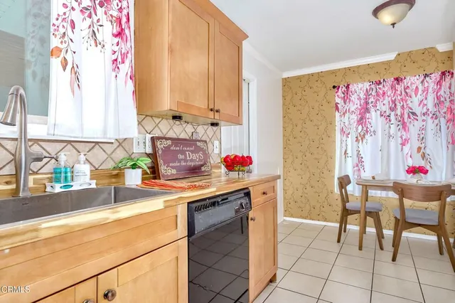 $695,000 | 4895 Muirwood Court, Simi Valley, CA 93063