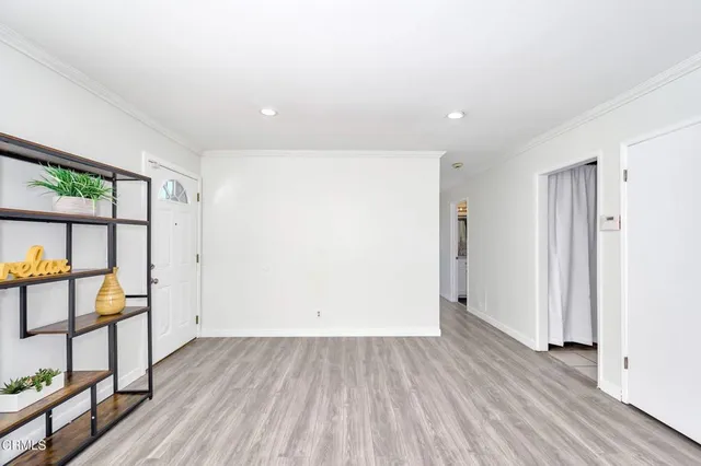 $695,000 | 4895 Muirwood Court, Simi Valley, CA 93063