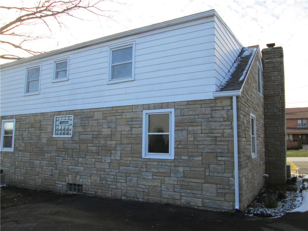 648 Shenango Road Beaver Falls, PA 15010 - Photo 9 of 30 Gallery Image 9