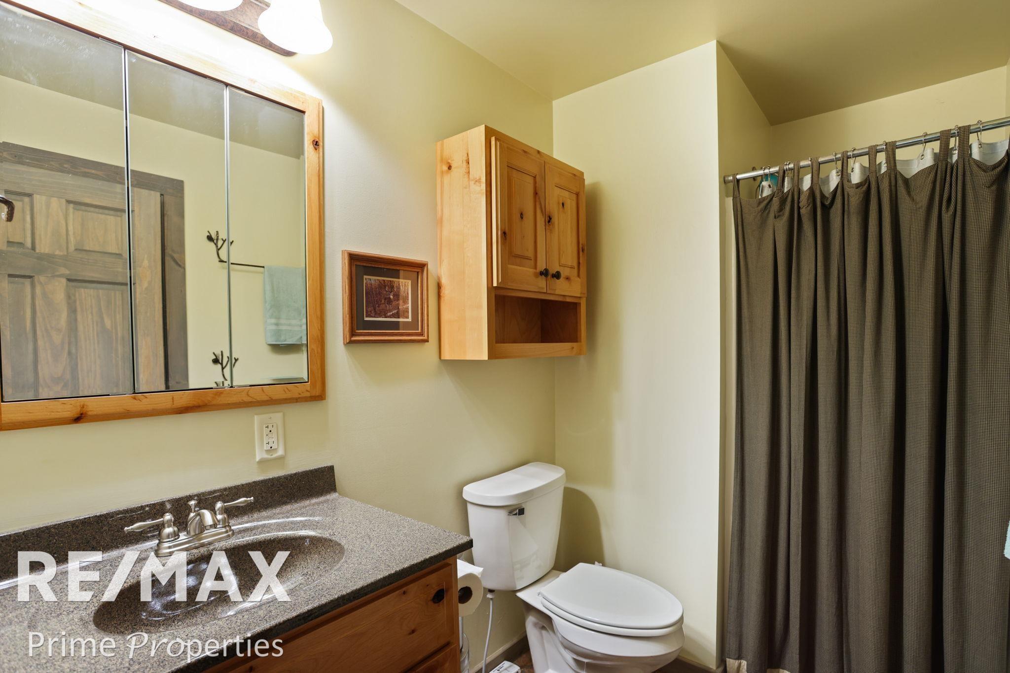 4413 Cottrell Road Vassar, MI 48768 - Photo 19 of 52 50122559-18.JPG