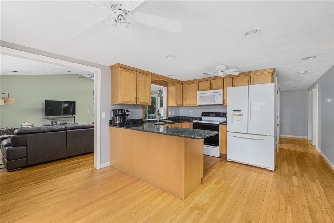 485 Snake Hill Road Glocester, RI 02857 - Photo 11 of 50