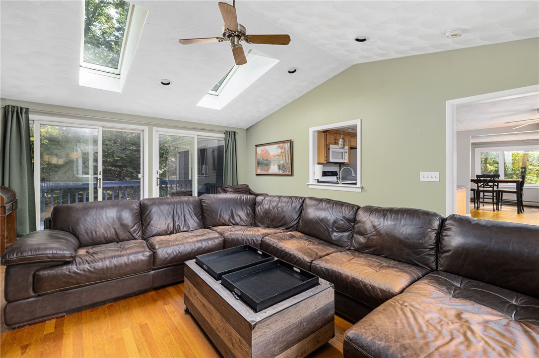 485 Snake Hill Road Glocester, RI 02857 - Photo 4 of 50