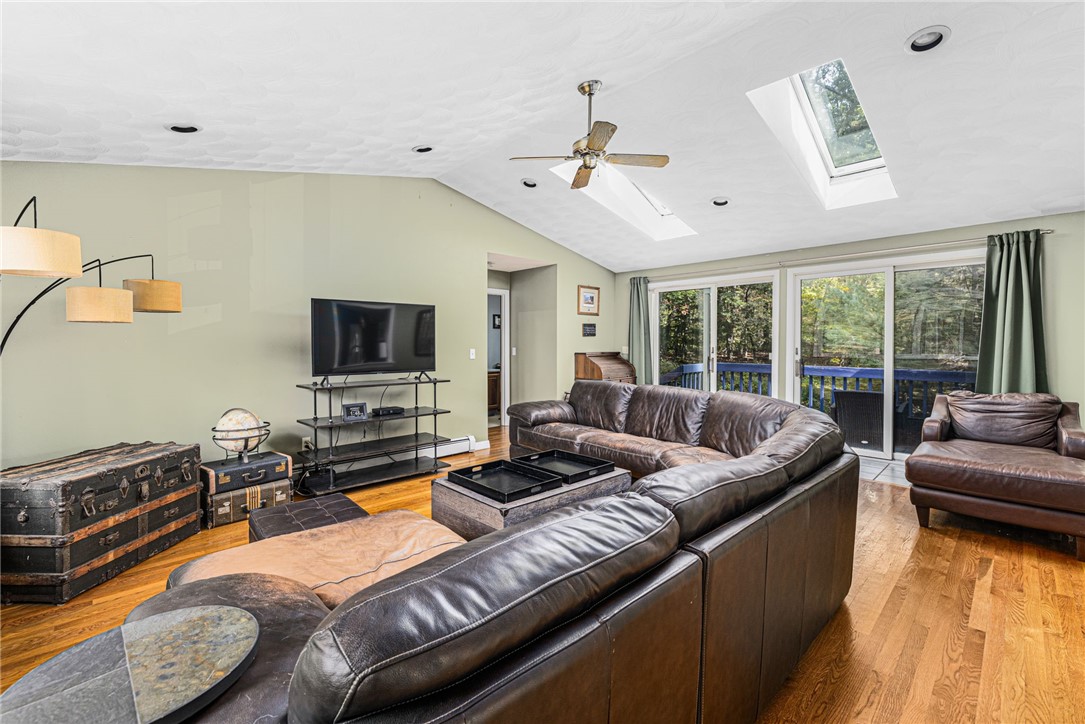 485 Snake Hill Road Glocester, RI 02857 - Photo 5 of 50