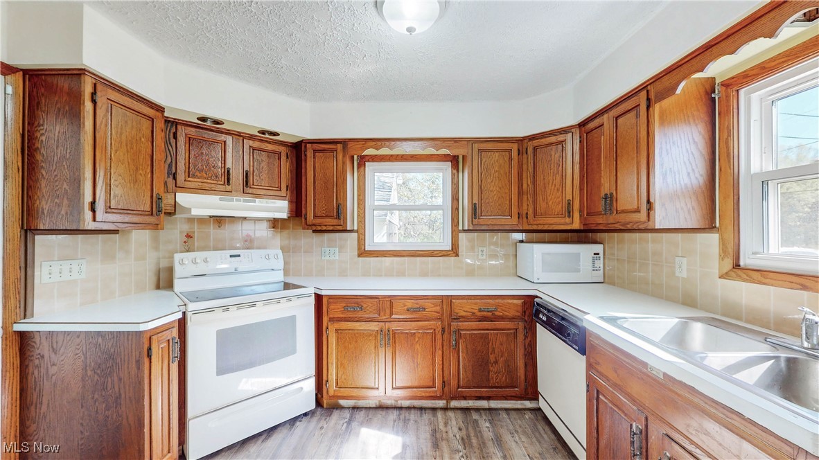 5653 Wayland Road Ravenna, OH 44266 - Photo 12 of 37 Gallery Image 12