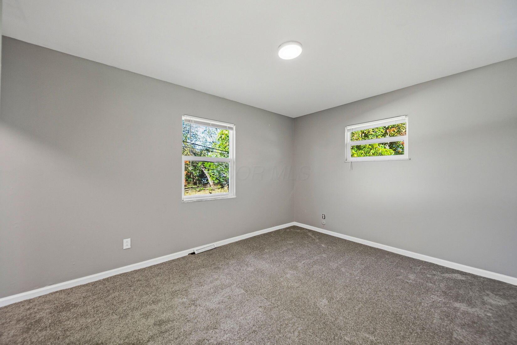 1637 South James Road Columbus, OH 43209 - Photo 26 of 52
