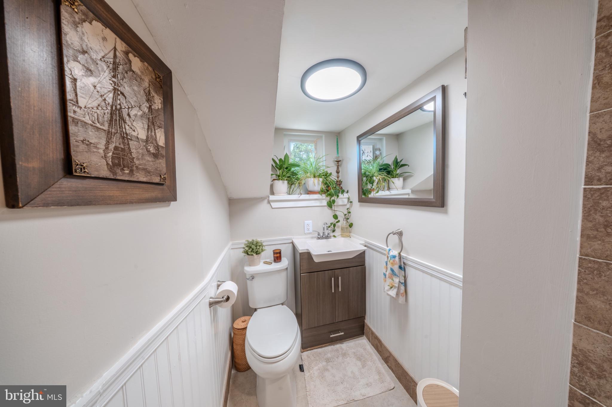 4005 Tuckahoe Road Williamstown, NJ 08094 - Photo 19 of 22 Charming bathroom with natural accents.