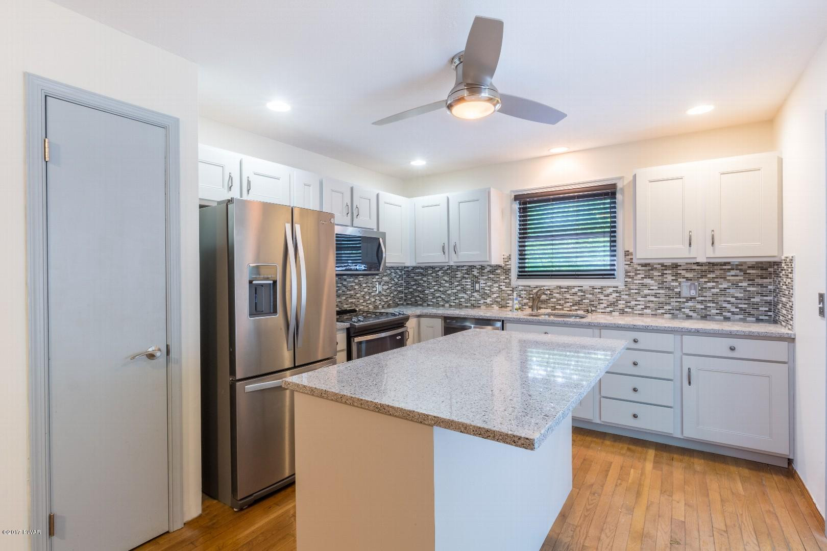 103 Price Street Bushkill, PA 18324 - Photo 6 of 21
