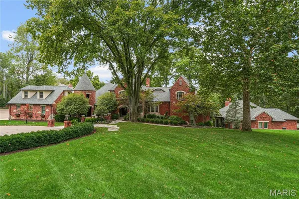 $4,449,000 | 1359 South Mason Road, St. Louis, MO 63131
