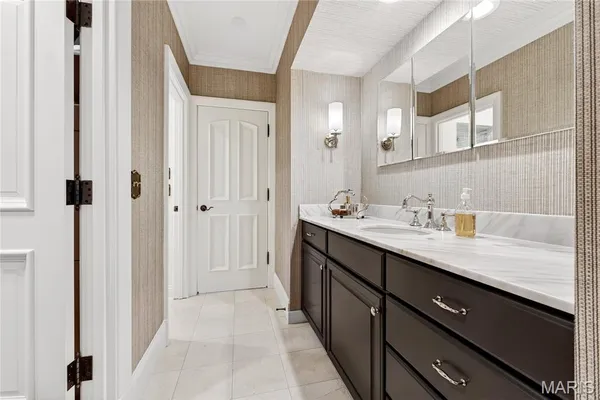 $4,449,000 | 1359 South Mason Road, St. Louis, MO 63131