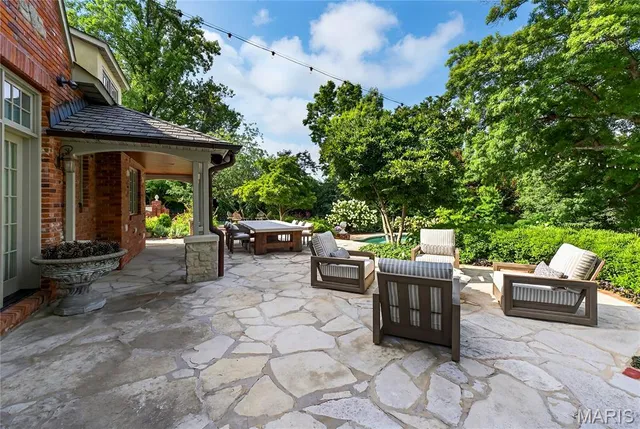 $4,449,000 | 1359 South Mason Road, St. Louis, MO 63131