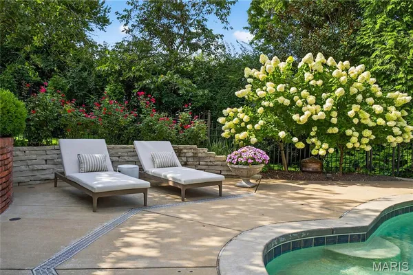 $4,449,000 | 1359 South Mason Road, St. Louis, MO 63131