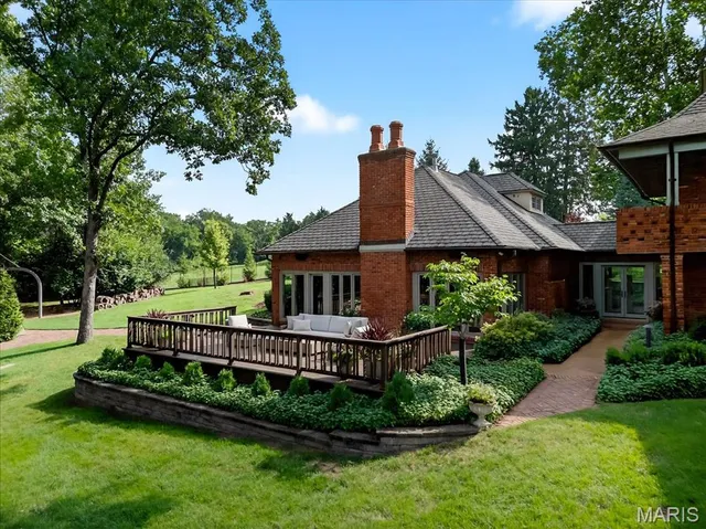 $4,449,000 | 1359 South Mason Road, St. Louis, MO 63131