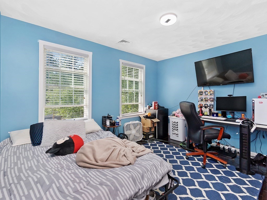 9 Pine Street Peabody, MA 01960 - Photo 14 of 25