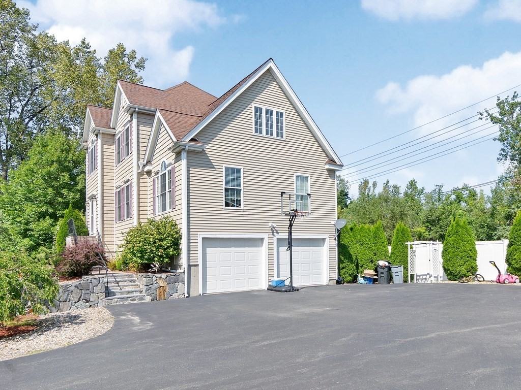 9 Pine Street Peabody, MA 01960 - Photo 2 of 25