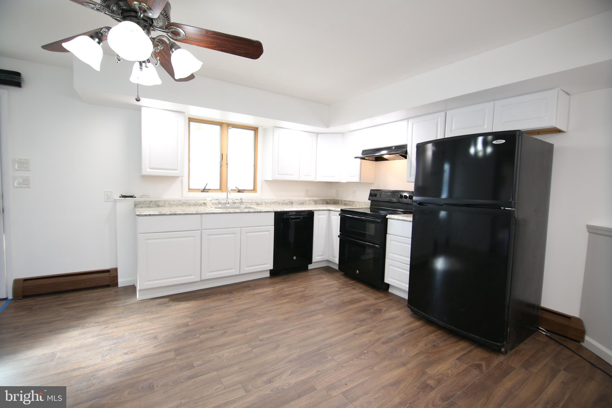 5 Inkberry Road Levittown, PA 19057 - Photo 15 of 30 Gallery Image 15