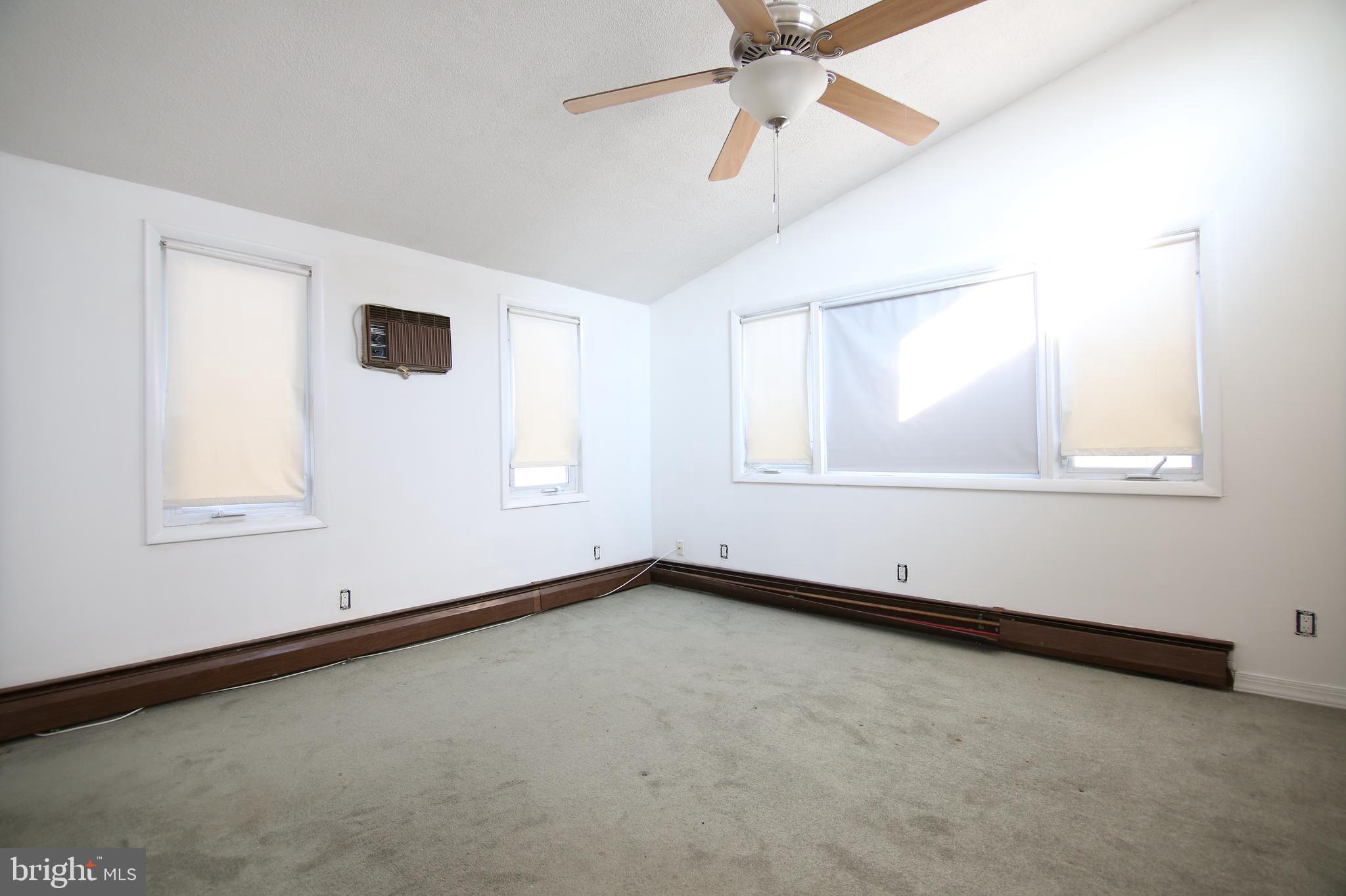 5 Inkberry Road Levittown, PA 19057 - Photo 19 of 30 Gallery Image 19