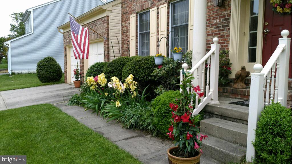 567 Pasture Brook Road Severn, MD 21144 - Photo 2 of 40 Beautiful flowers bloom in the Spring.