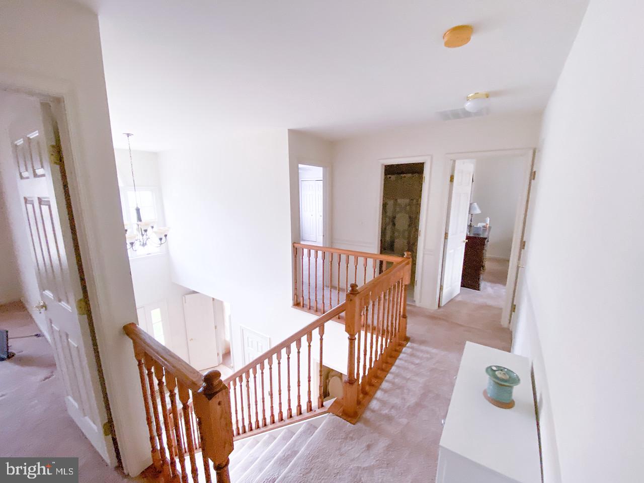 567 Pasture Brook Road Severn, MD 21144 - Photo 19 of 40 Upstairs hallway