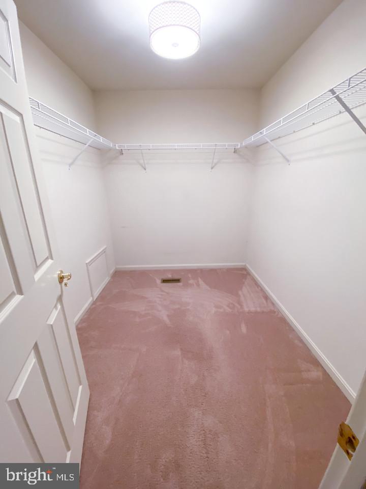 567 Pasture Brook Road Severn, MD 21144 - Photo 20 of 40 Master closet in Master bedroom