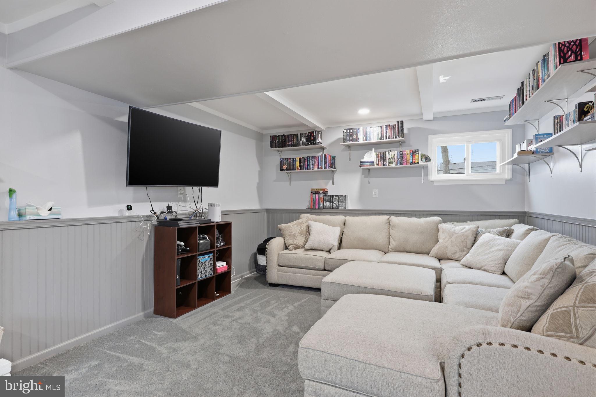 213 Welsford Road Fairless Hills, PA 19030 - Photo 21 of 39 family room