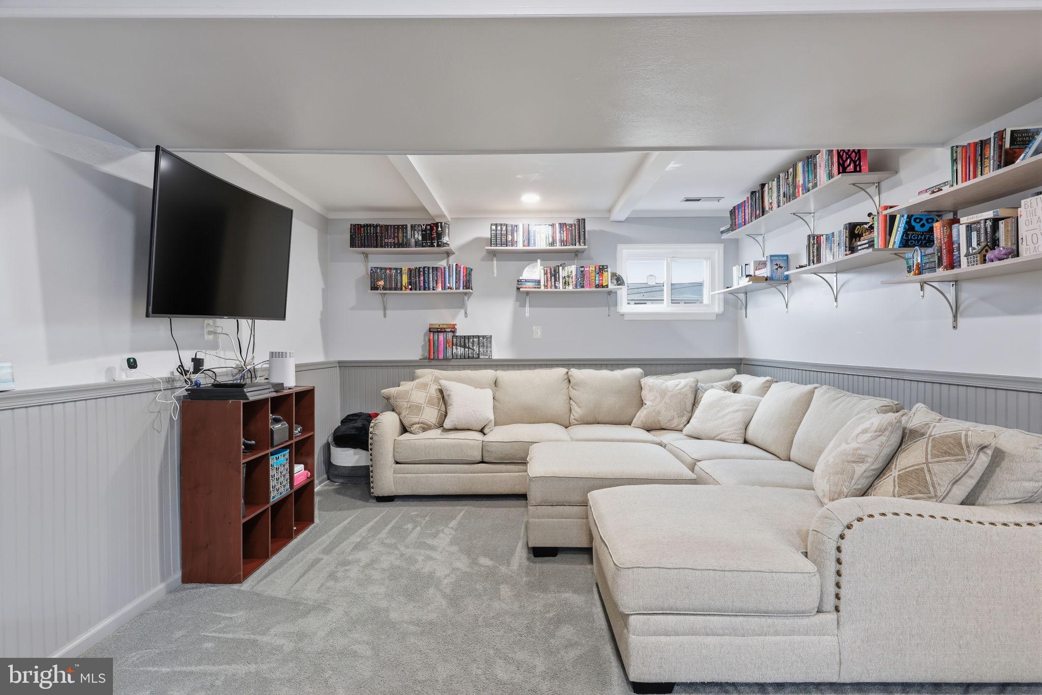 213 Welsford Road Fairless Hills, PA 19030 - Photo 22 of 39 large family room