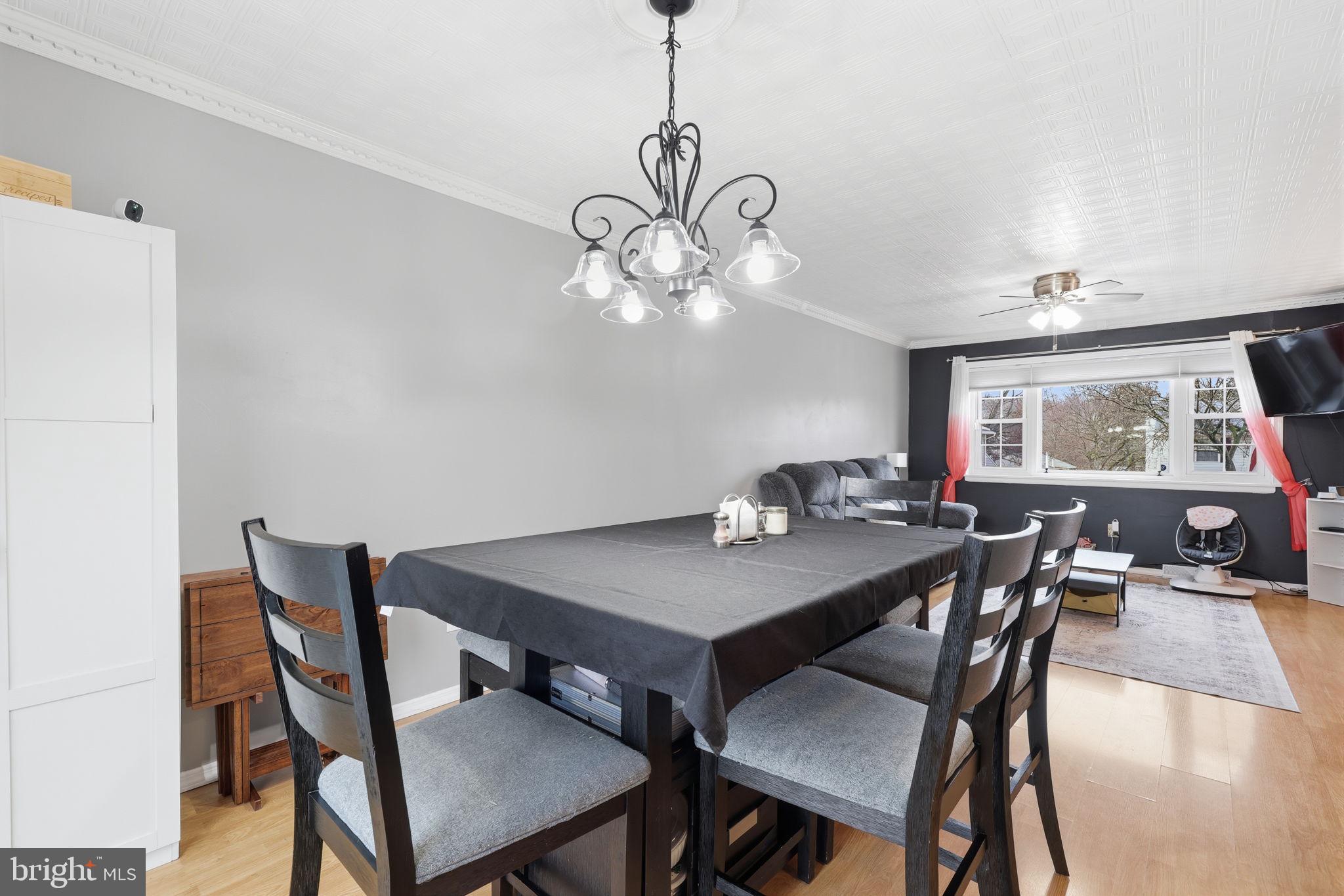 213 Welsford Road Fairless Hills, PA 19030 - Photo 7 of 39 large eating area