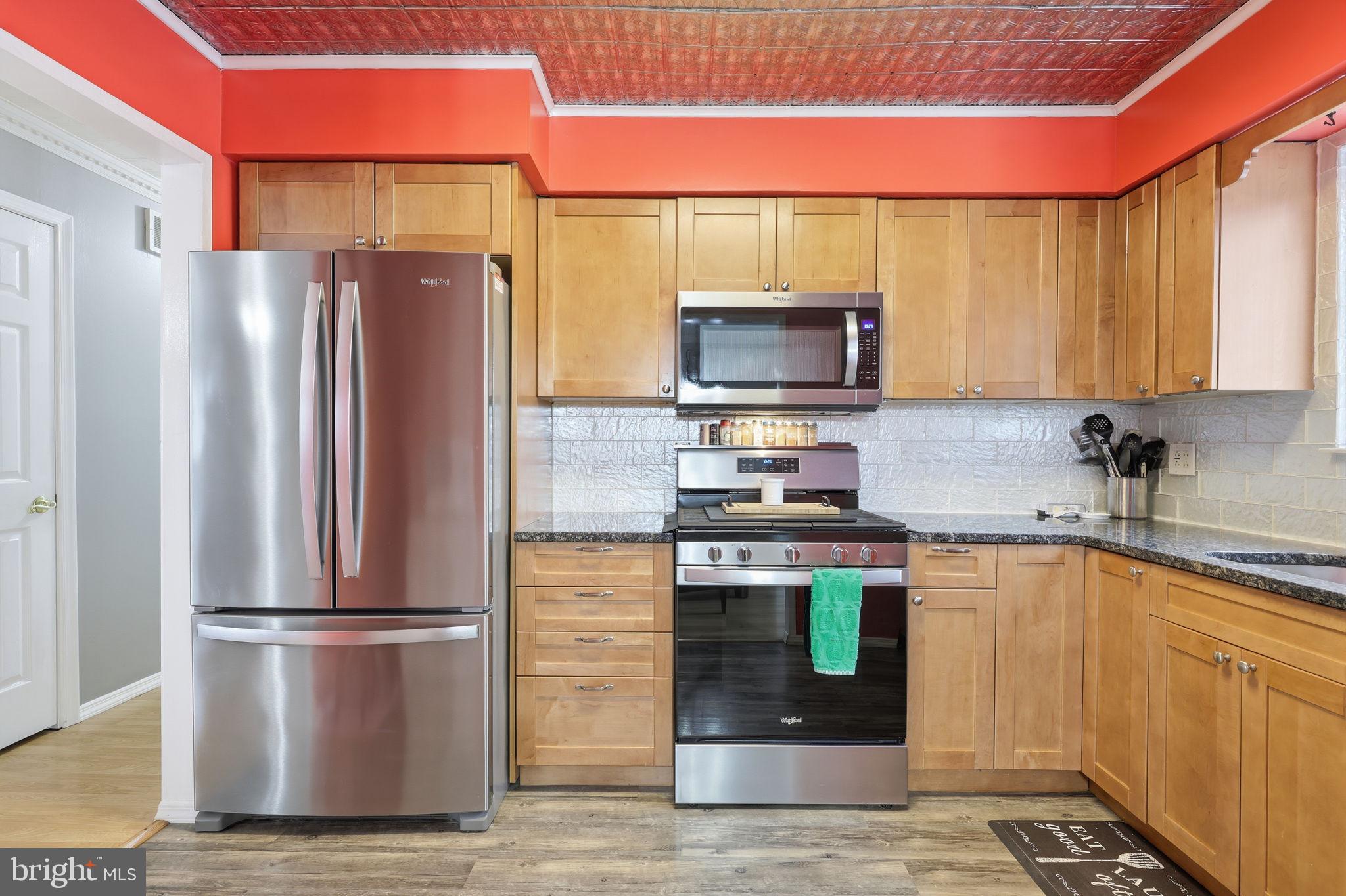 213 Welsford Road Fairless Hills, PA 19030 - Photo 8 of 39 stainless steel appliances
