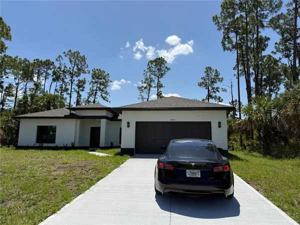 $2,100 | 2646 Sadnet Lane, North Port, FL 34286