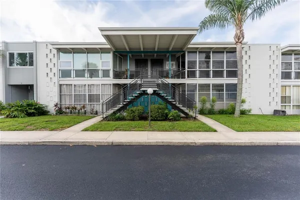$298,000 | 151 North Orlando Avenue, Unit 115, Winter Park, FL 32789