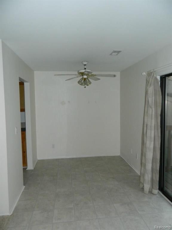 30078 West Twelve Mile Road, Unit 106 Farmington, MI 48334 - Photo 5 of 12