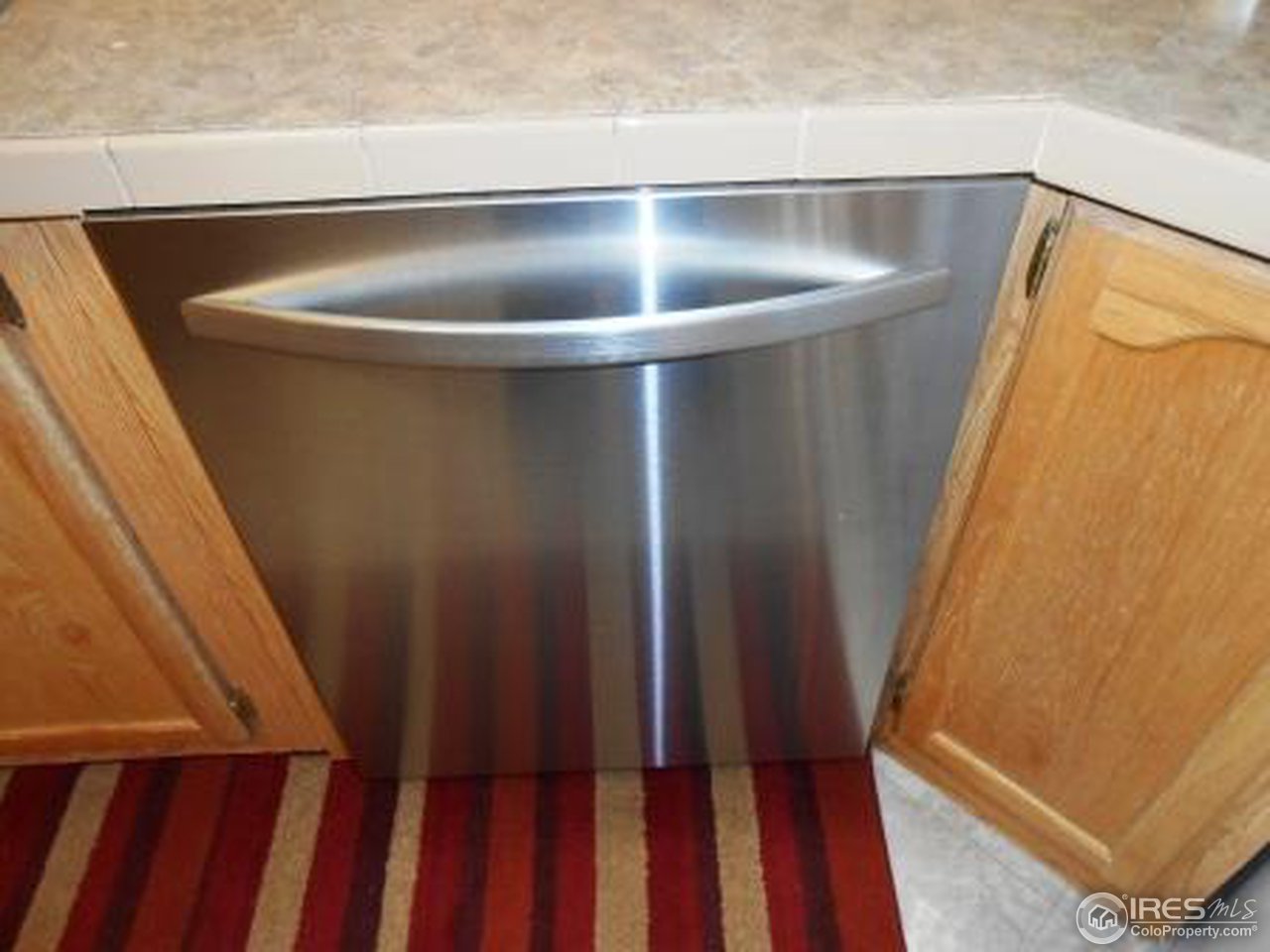 18516 Centennial Road Fort Morgan, CO 80701 - Photo 8 of 25 Newer SS Dishwasher