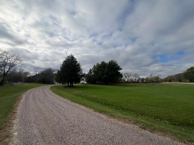 $429,000 | 5020 State Road, Montevideo, MN 56265