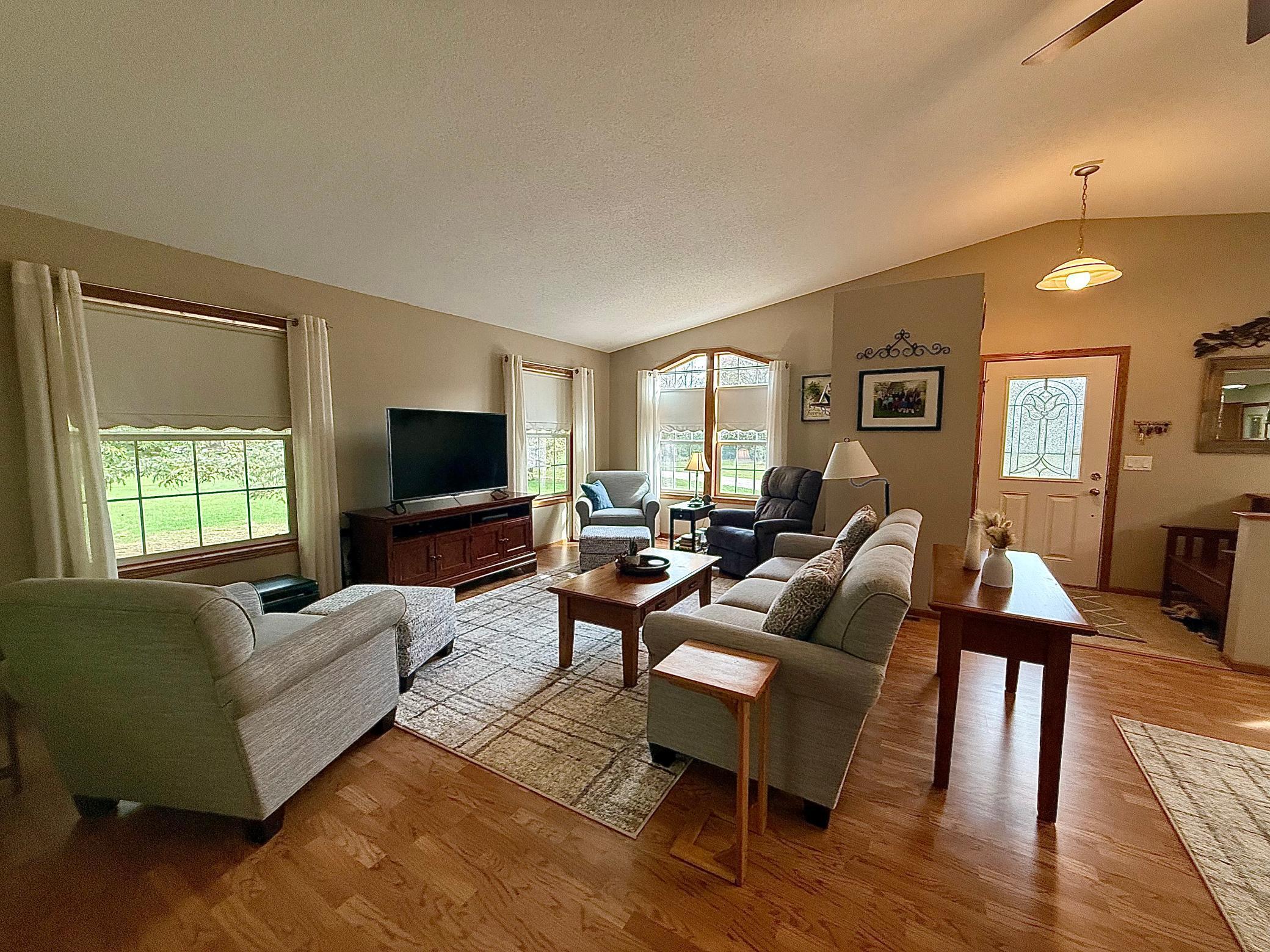 5020 State Road Montevideo, MN 56265 - Photo 17 of 55