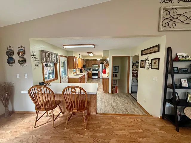 $429,000 | 5020 State Road, Montevideo, MN 56265