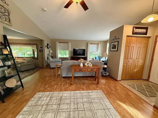 $419,000 | 5020 State Road, Montevideo, MN 56265