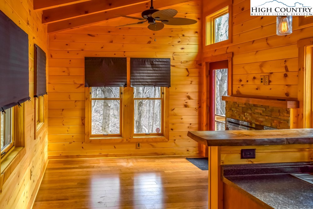 1580 Longhope Road Todd, NC 28684 - Photo 4 of 15
