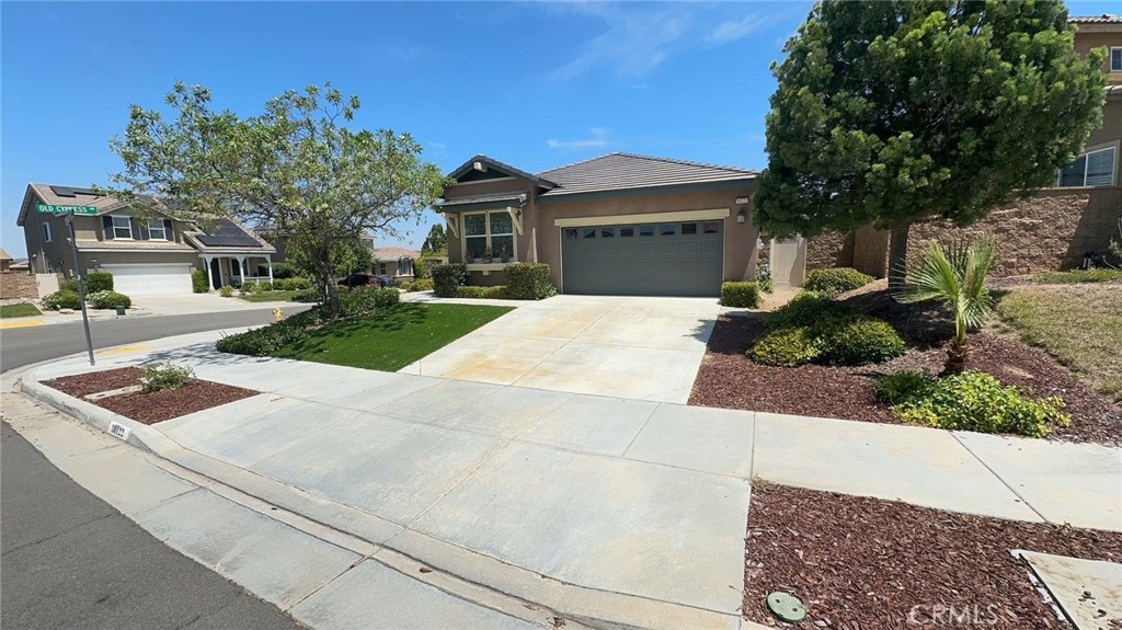 38122 Summer Ridge Drive Murrieta, CA 92563 - Photo 2 of 2