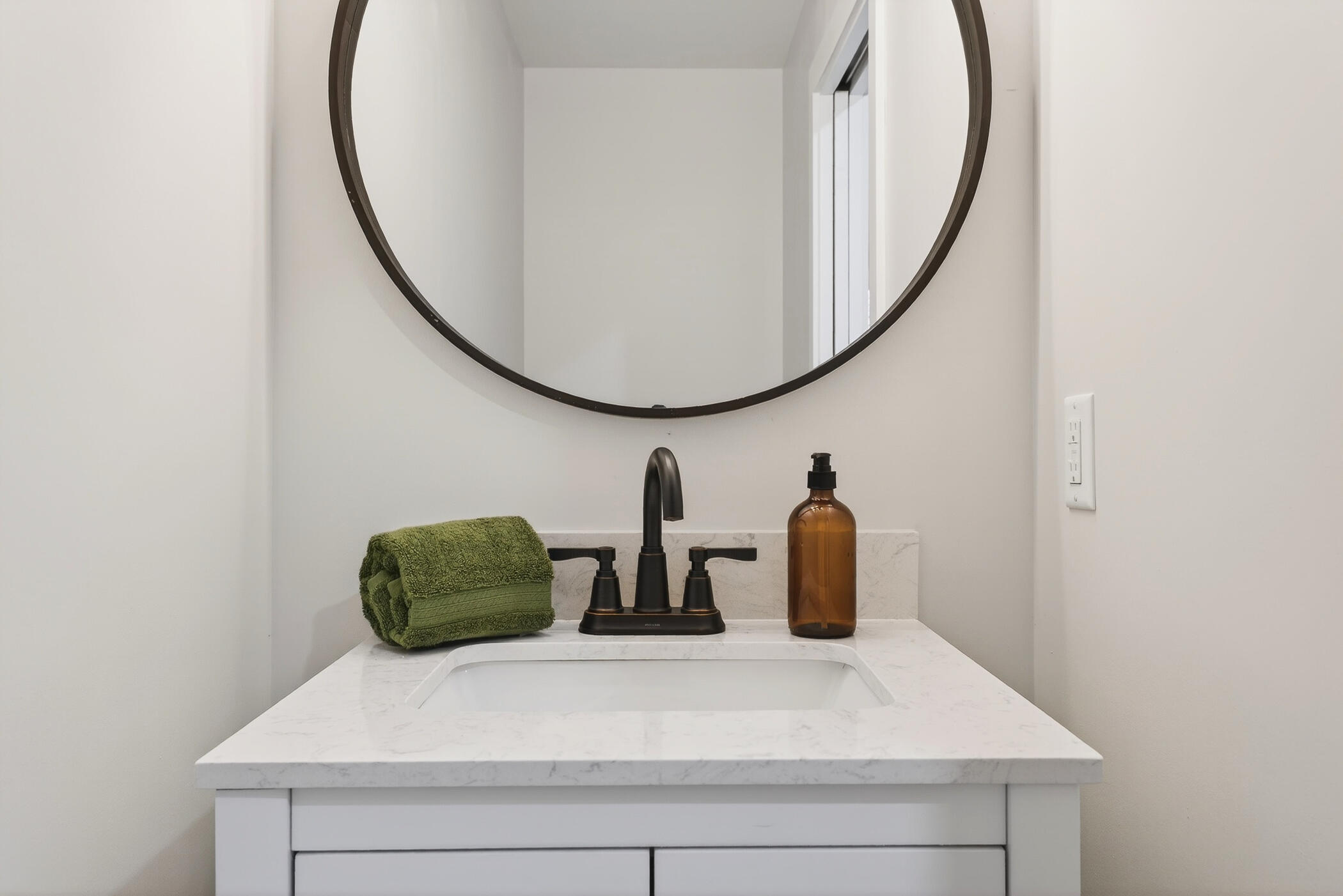 932 Lincoln Road Otsego, MI 49078 - Photo 22 of 42 932 Lincoln_19