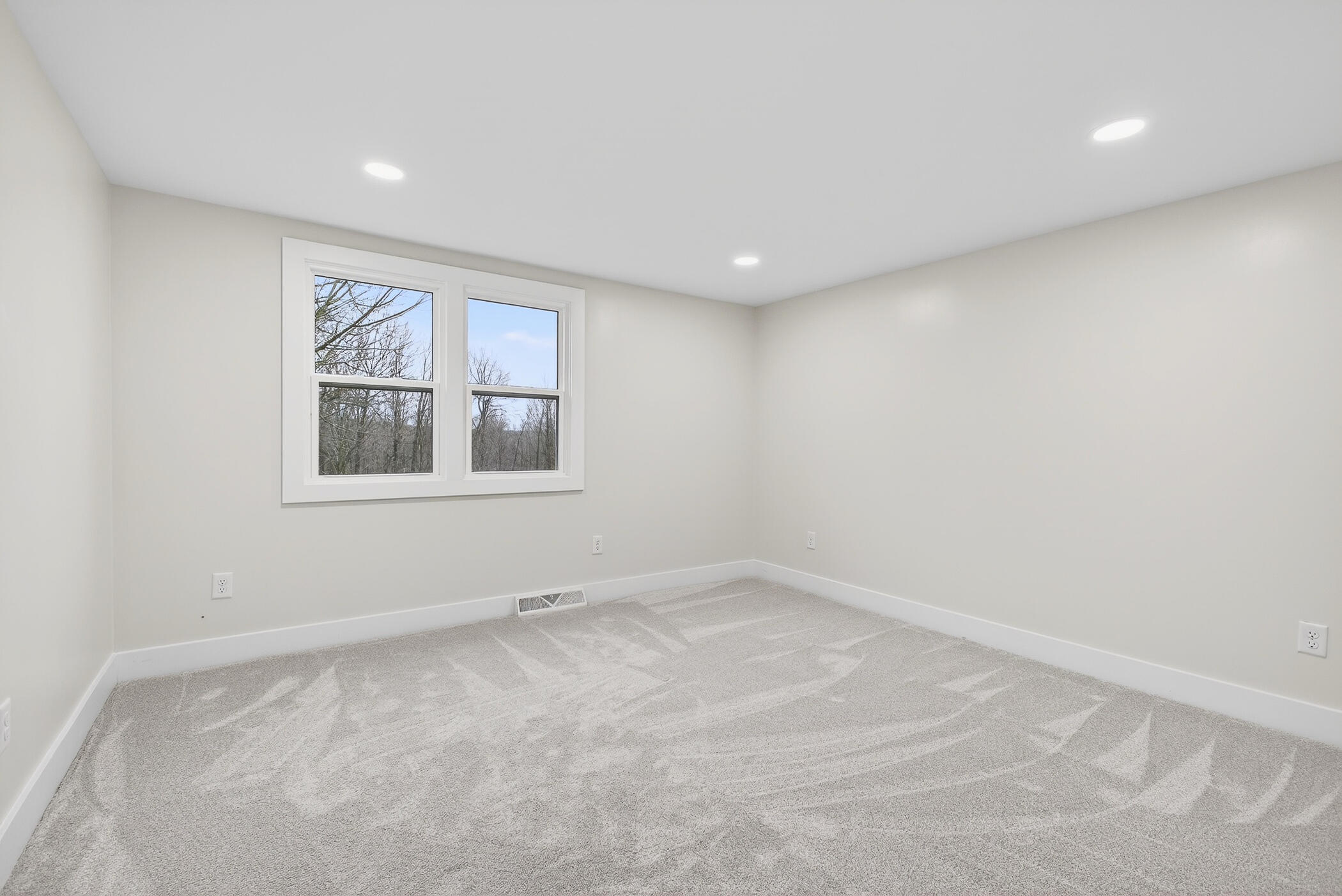 932 Lincoln Road Otsego, MI 49078 - Photo 27 of 42 932 Lincoln_25