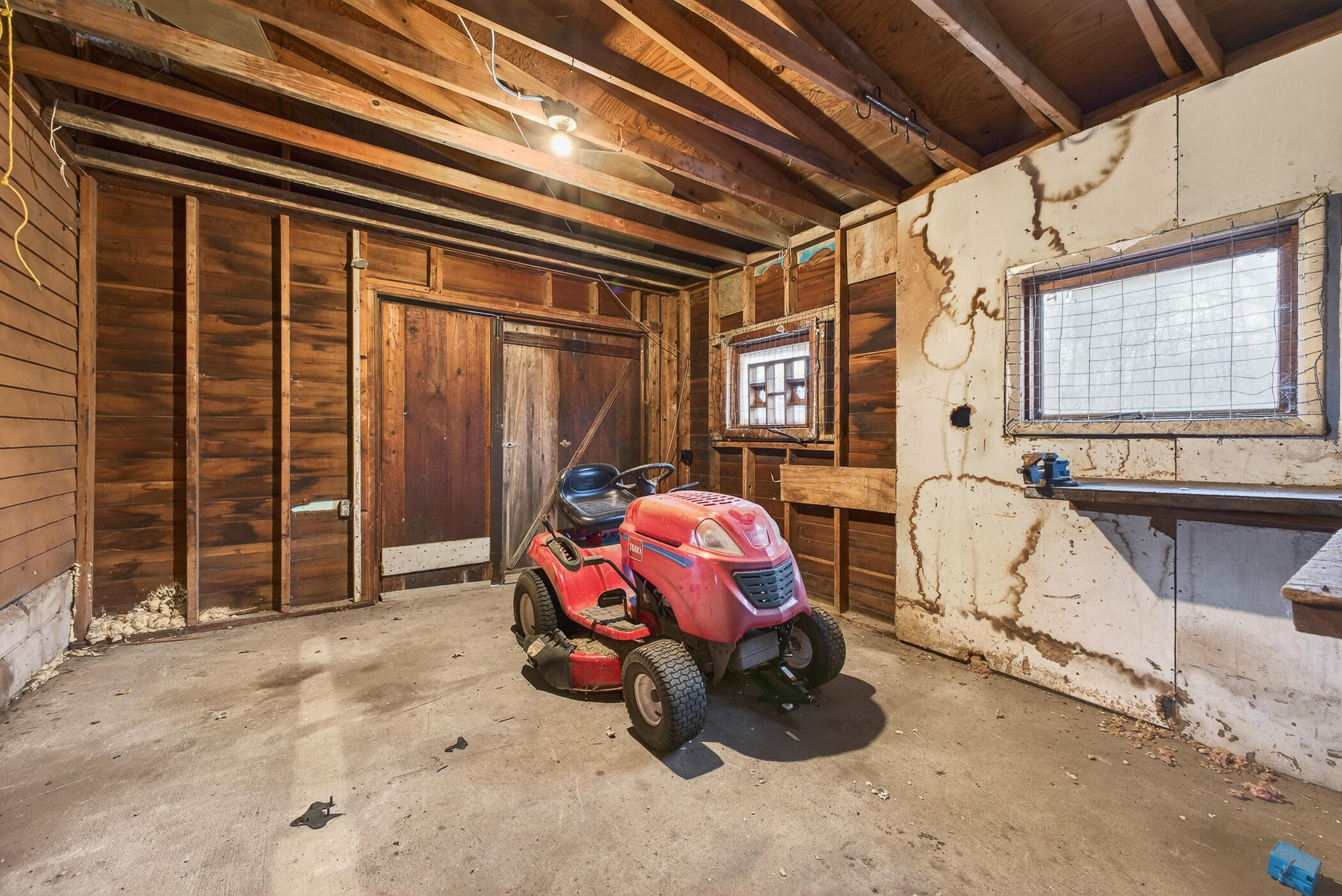 932 Lincoln Road Otsego, MI 49078 - Photo 38 of 42 932 Lincoln_10