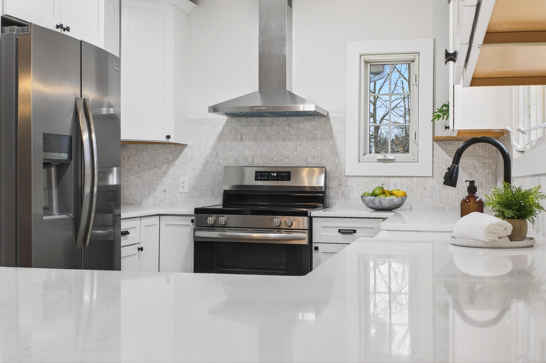 932 Lincoln Road Otsego, MI 49078 - Photo 6 of 42 932 Lincoln_35