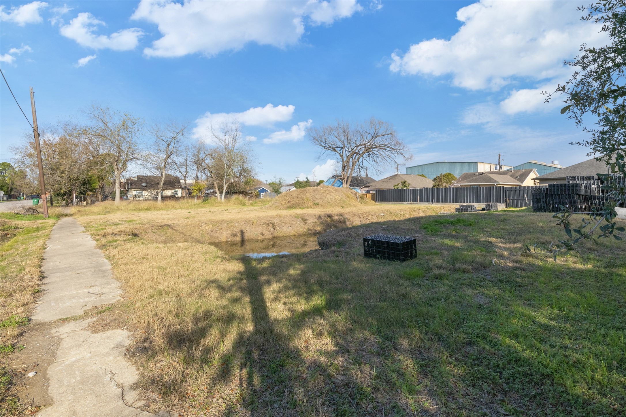 6019 England Street Houston, TX 77021 - Photo 10 of 21 a view of a yard with an outdoor space