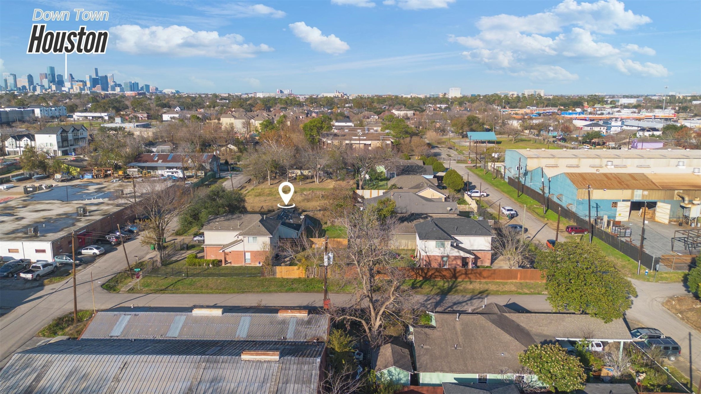 6019 England Street Houston, TX 77021 - Photo 11 of 21 a view of a city