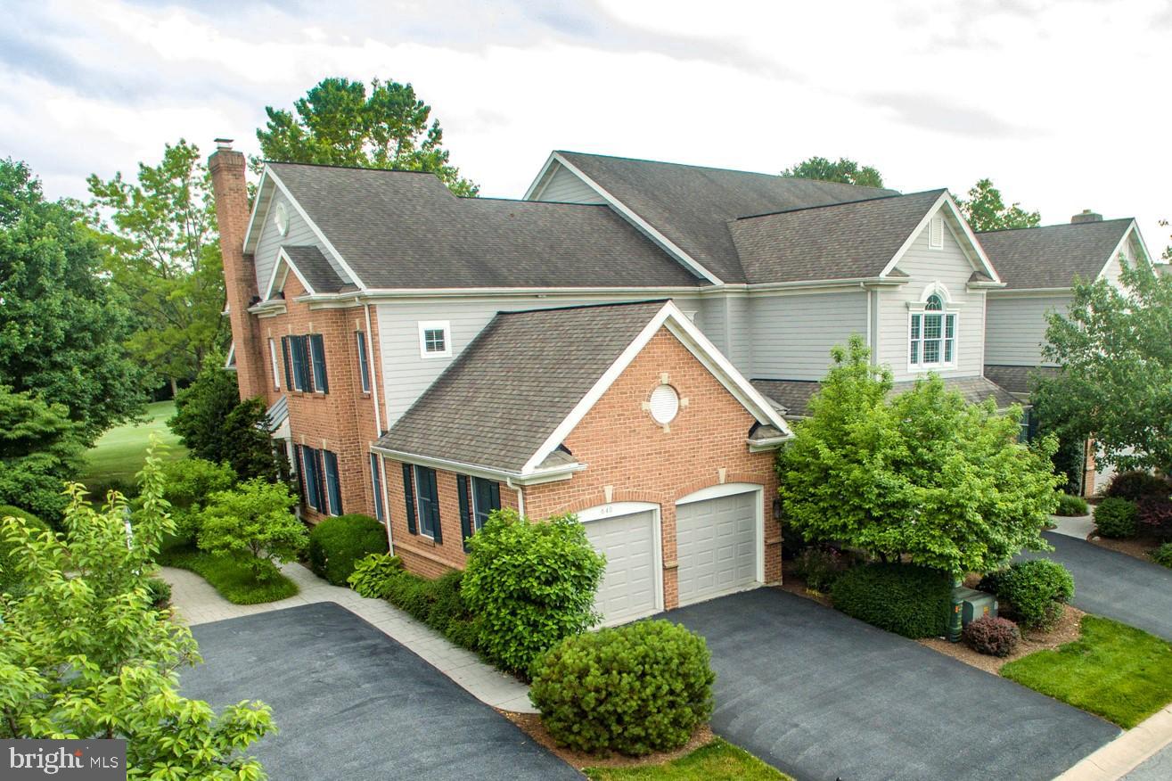 640 Northfield Road Lititz, PA 17543 - Photo 1 of 37 Exterior front