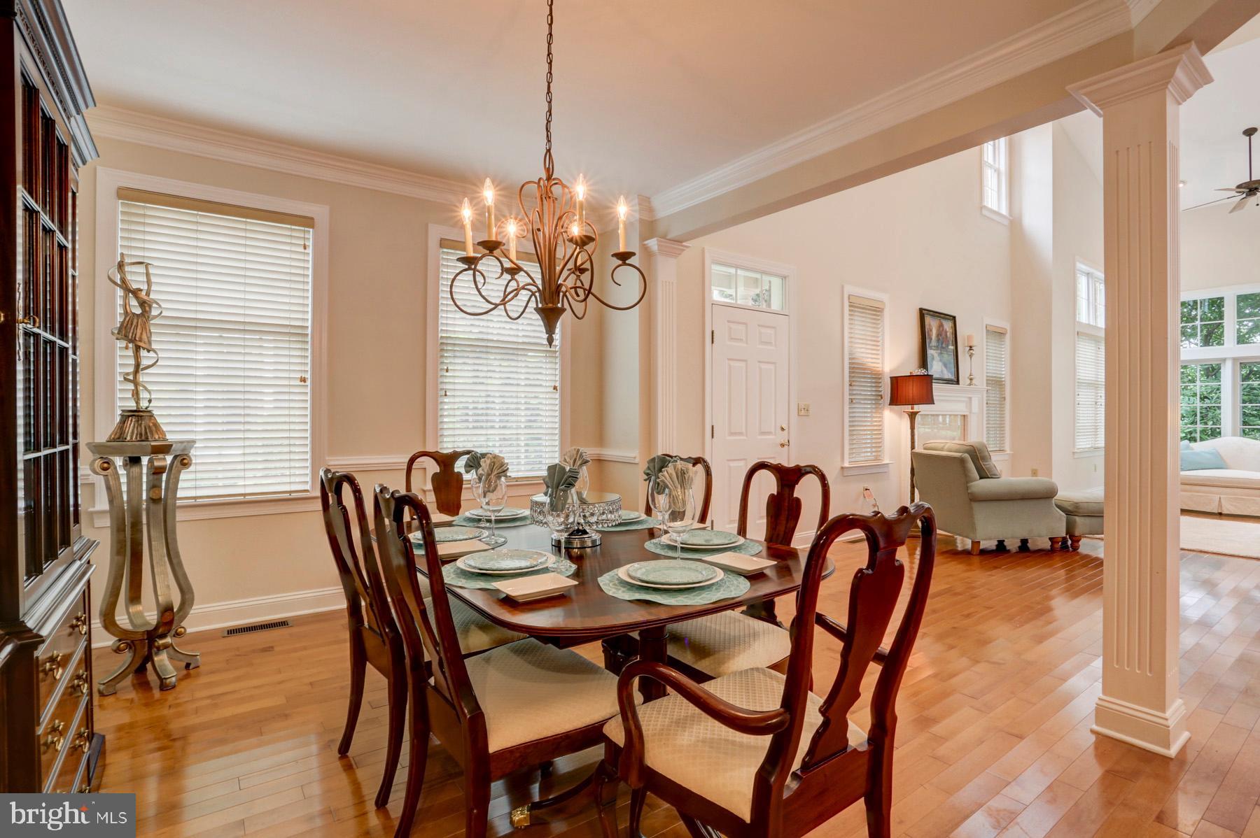640 Northfield Road Lititz, PA 17543 - Photo 4 of 37 Formal dining room