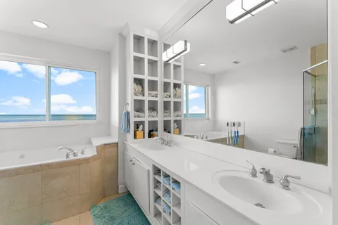 $1,900,000 | 38 Garden Bay Court, Miramar Beach, FL 32550