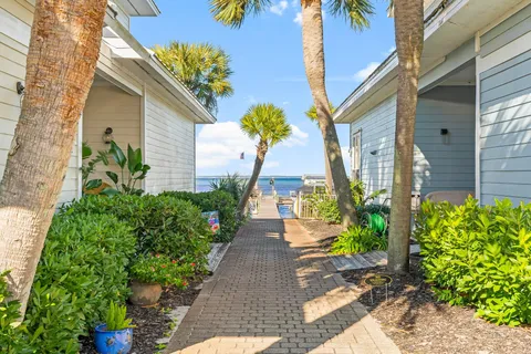 $1,900,000 | 38 Garden Bay Court, Miramar Beach, FL 32550
