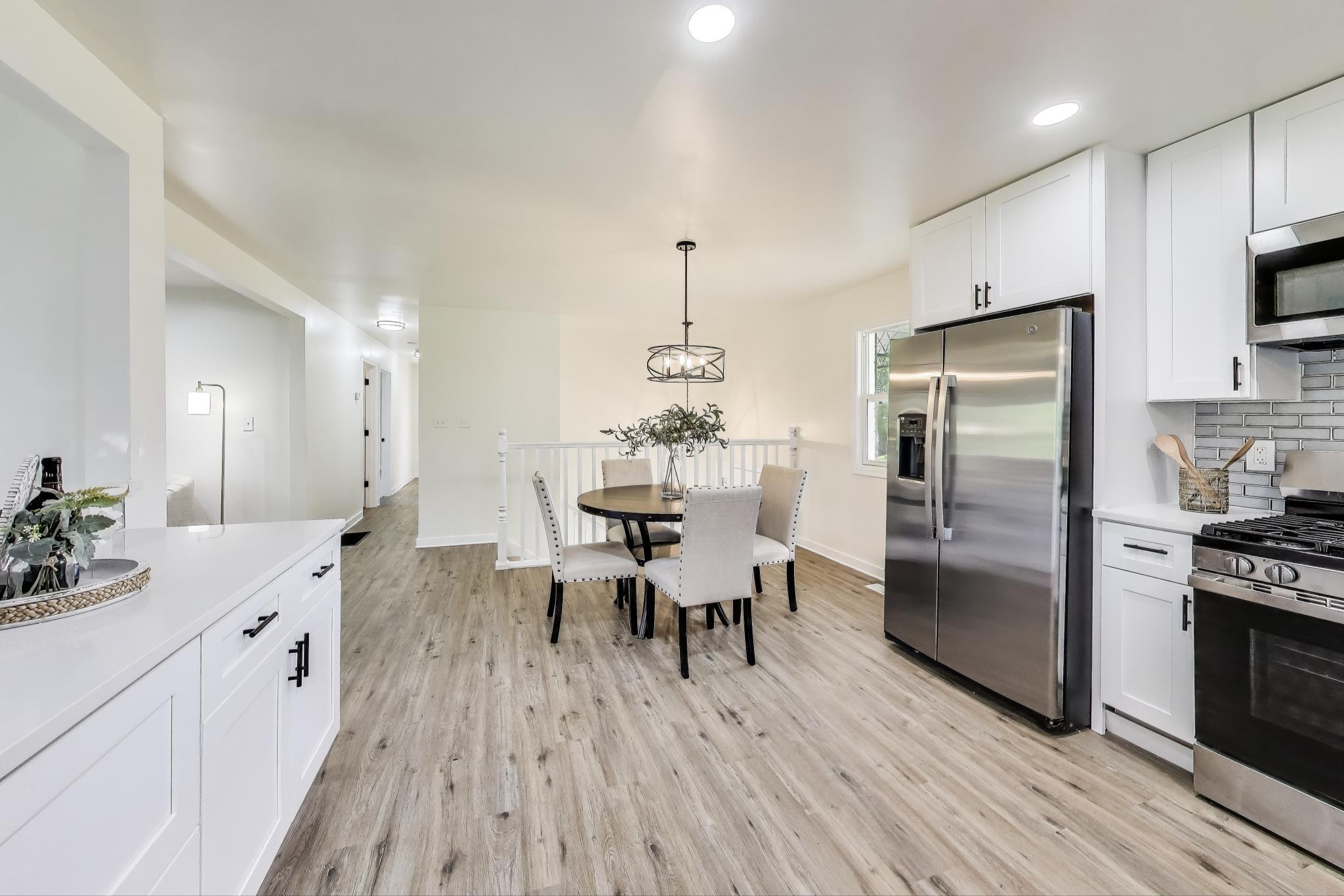 9111 Fairbanks Street Crown Point, IN 46307 - Photo 11 of 43 2048x1365