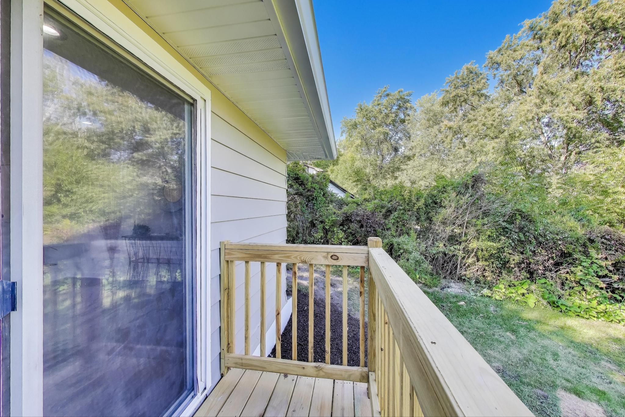 9111 Fairbanks Street Crown Point, IN 46307 - Photo 24 of 43 2048x1365