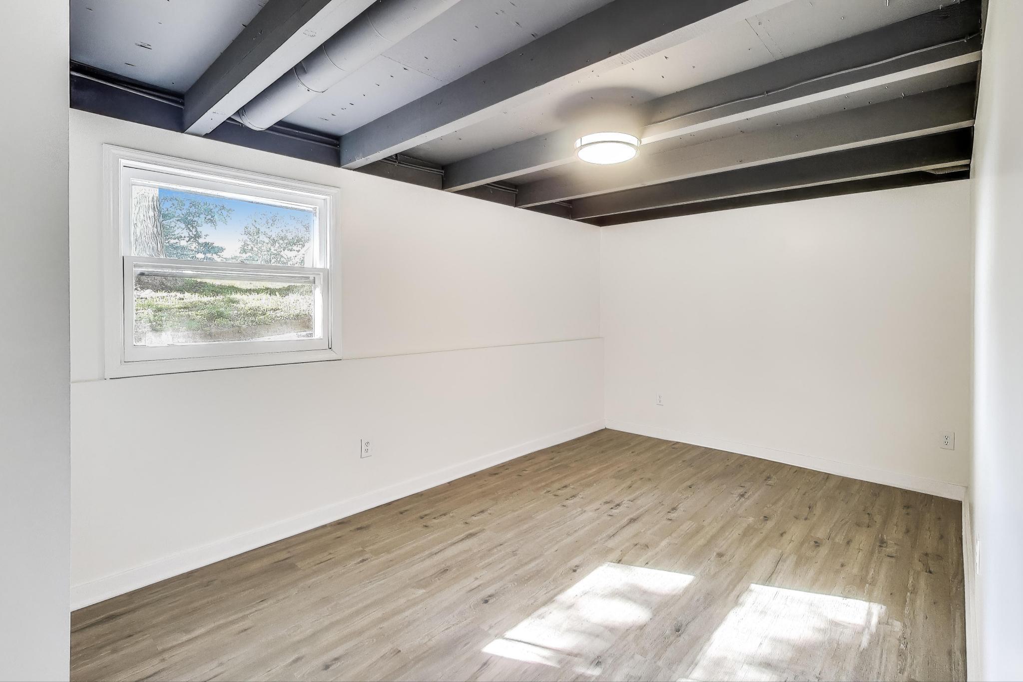 9111 Fairbanks Street Crown Point, IN 46307 - Photo 29 of 43 2048x1365